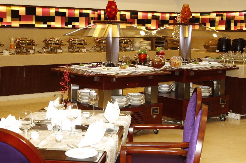 Intour Al Sahafa Hotel Riyadh Exteriör bild